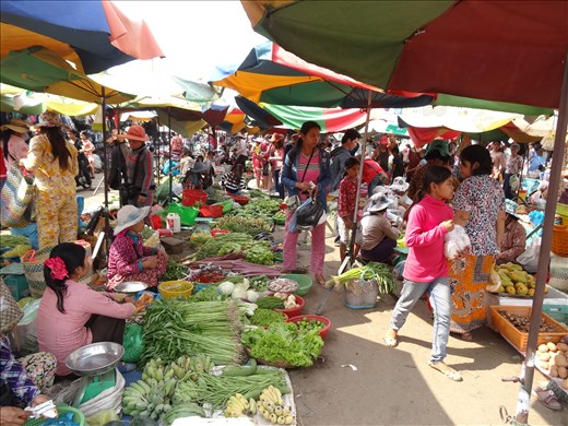 Shopping In Stung Treng